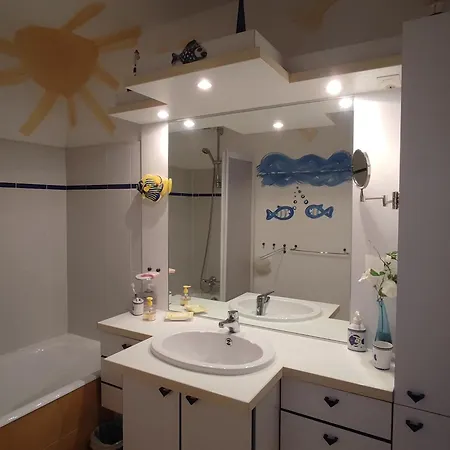 Avec Balcon Et Parking Privatif - Fr-1-843-45 Apartment Le Pouliguen