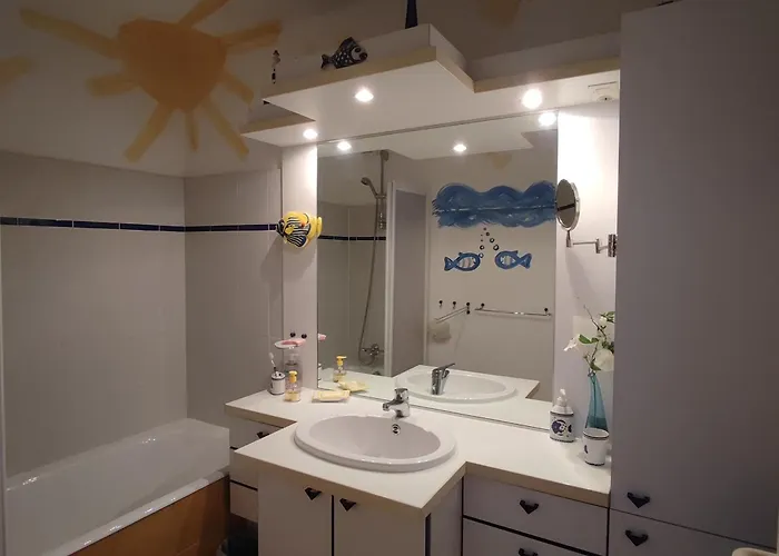 Avec Balcon Et Parking Privatif - Fr-1-843-45 Apartment Le Pouliguen