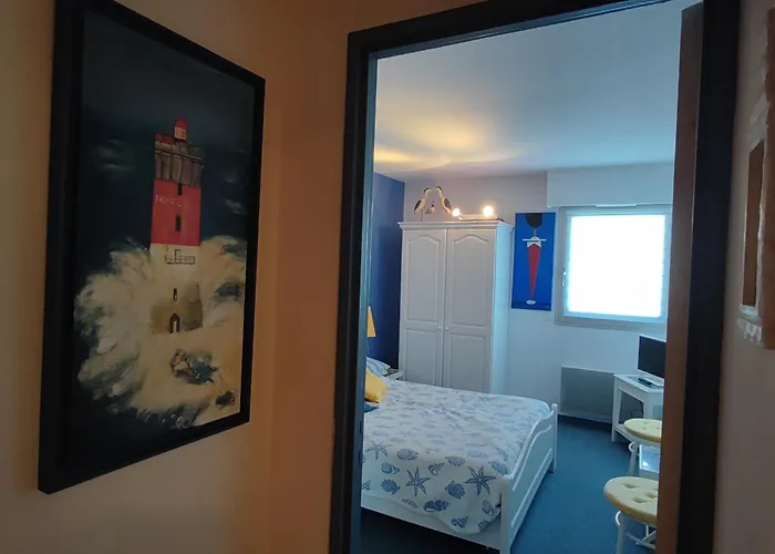 Apartment Avec Balcon Et Parking Privatif - Fr-1-843-45 Le Pouliguen